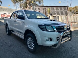 2013 Toyota Hilux 3.0D4D 4X4 Extra cab For Sale For Sale in Gauteng, Johannesburg