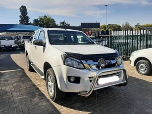 2014 Isuzu KB 250D-Teq Extended Cab LX Manual For Sale For Sale in Gauteng, Johannesburg