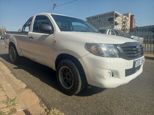 2015 Toyota Hilux 2.0 single cab S (aircon) For Sale in Gauteng, Johannesburg