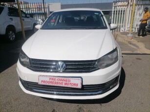 2016 Volkswagen Polo sedan 1.6 Comfortline For Sale in Gauteng, Johannesburg