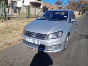 2016 Volkswagen Polo sedan 1.6 Comfortline For Sale in Gauteng, Johannesburg