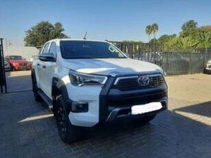 2017 Toyota Hilux 2.4GD-6 double Cab 4x4 Raider Manual For Sale For Sale in Gauteng, Johannesburg