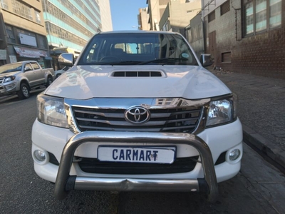 2009 Toyota Hilux 3.0 D-4D D/Cab 4x4 Raider, White with 95000km available now!