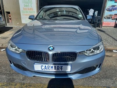 2013 BMW 320i, Blue with 109000km available now!