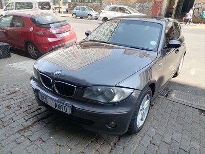 2006 BMW 120i 5-Door, Grey with 102000km available now!