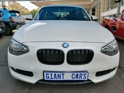 2013 BMW 1 Series 118i 5-door auto For Sale in Gauteng, Johannesburg