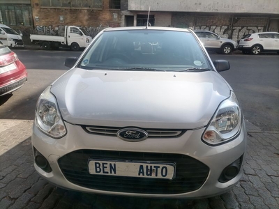 2013 Ford Figo 1.4 Ambiente, Silver with 42000km available now!