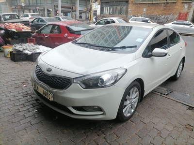 2014 Kia Cerato 1.6 4-Door AT, White with 161000km available now!