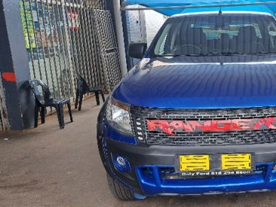 2015 Ford Ranger 2.2TDCi double cab Hi-Rider For Sale in Gauteng, Johannesburg