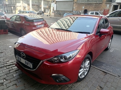 2015 Mazda Mazda3 1.6 Dynamic, MAROON with 75000km available now!