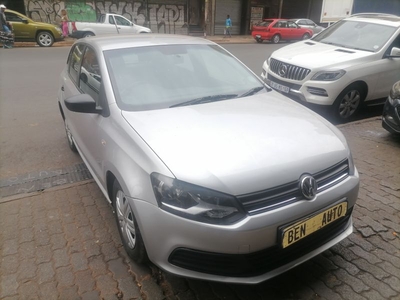 2020 Volkswagen Polo Vivo Hatch 1.4 Trendline, Silver with 54000km available now!