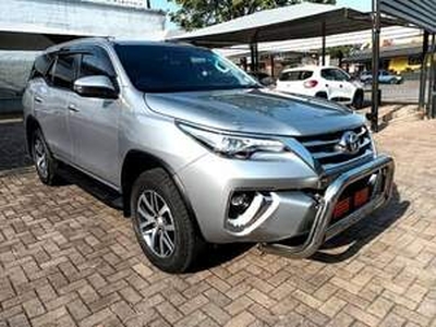 Toyota Fortuner 2018, Automatic, 2.8 litres - Irene
