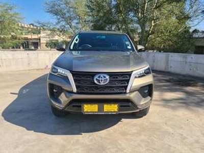 Toyota Fortuner 2021, Manual, 2.4 litres - Cape Town