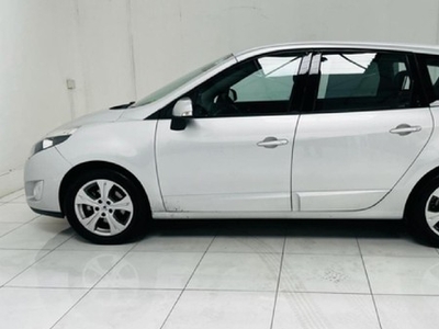 Used Renault Scenic III 1.9 dCi Dynamique for sale in Gauteng