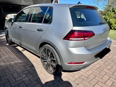 Used Volkswagen Golf VII 1.0 TSI Trendline for sale in Western Cape