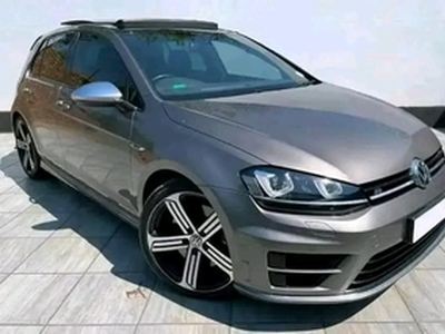 Volkswagen Golf 2014, Automatic, 2 litres - Johannesburg