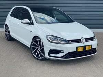 Volkswagen Golf 2017, Automatic, 1.4 litres - Polokwane
