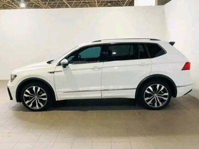 Volkswagen Tiguan 2020, Automatic, 2 litres - Kimberley