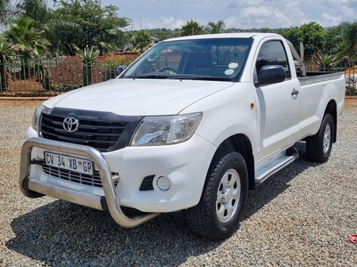 2015 Toyota Hilux ( II) 2.5 D-4D SRX R/B Single Cab