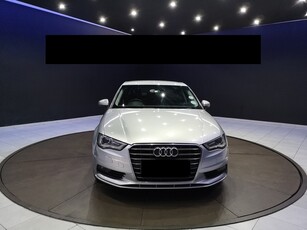 2014 Audi A3 Sedan 1.8 TFSI SE S Tronic(audi)_- A3 SEDAN - 1.8 TFSI