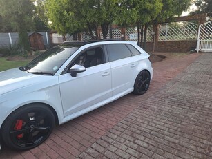 Selling my Audi Audi Rs3 sportback 2016 91000kms.kms