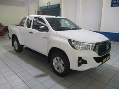 Toyota Hilux 2017, Automatic, 2.4 litres - Country View (Midrand)