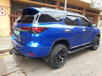 Used Toyota Fortuner 2.4 AUTOMATIC for sale in Gauteng