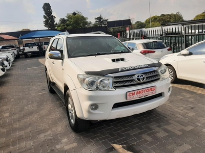 2010 Toyota Fortuner 3.0D-4D 4x4 auto For Sale