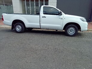 2009 Toyota Hilux 2.0 single cab S For Sale in Gauteng, Johannesburg
