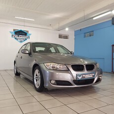 2010 BMW 3 Series 320i For Sale