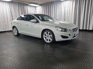2013 Volvo S60 T4 Excel For Sale