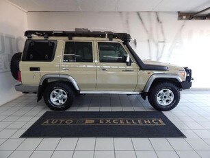 Used Toyota Land Cruiser 76 4.5 D V8 Station Wagon for sale in Western Cape