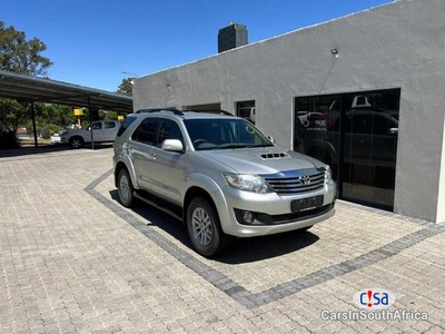 Toyota Fortuner 2.5 Automatic 2012