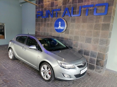 2011 Opel Astra 1.6 5-Door Sport, Silver with 145500km available now!