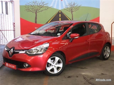 2015 Renault Clio 4 0. 8 Turbo Expression Red