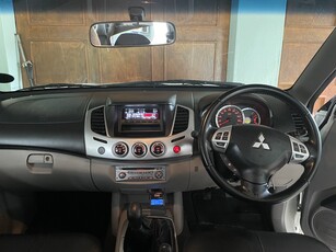 2014 Mitsubishi Triton 2.5 4x4