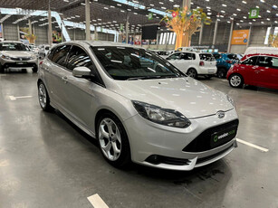 2015 Ford Focus 2.0 Gtdi St1 (5dr) for sale
