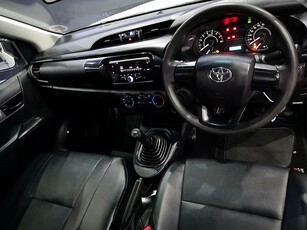 2021 Toyota Hilux 2.0 VVTI S A/C 5MT