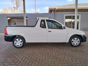 Nissan NP 300 2020, Manual, 1.2 litres - Bloemfontein