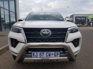 Toyota Fortuner 2022, Automatic, 2.8 litres - Witbank