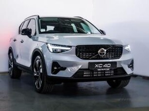 Volvo XC40 B3 Ultimate Dark