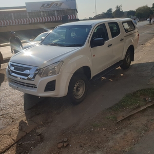 2019 ISUZU 3.0 D-MAX DOUBLE CAB in a good condition