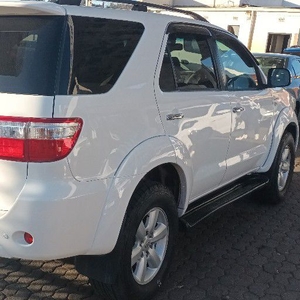 Toyota Fortuner 3.0 D4d Automatic Diesel 7seater