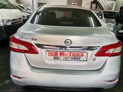2016 NISSAN SENTRA 1.5 MANUAL 89000KM perfect with Clothes Seat