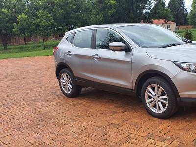 Nissan Qashqai for Sale by Owner.