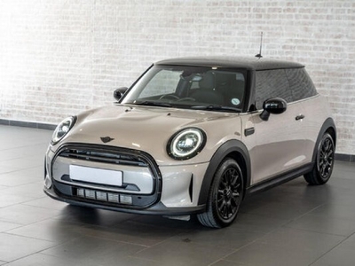 Used MINI Hatch Cooper Auto for sale in Free State