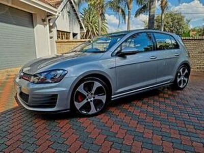 Volkswagen Golf GTI 2014, Automatic, 2 litres - Homestead