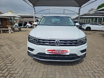 Volkswagen Tiguan 2018, Automatic, 2 litres - Krugersdorp
