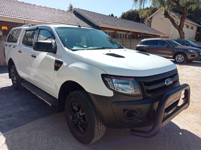 2014 Ford Ranger 2.2TDCi double cab Hi-Rider XL For Sale in Gauteng, Bedfordview