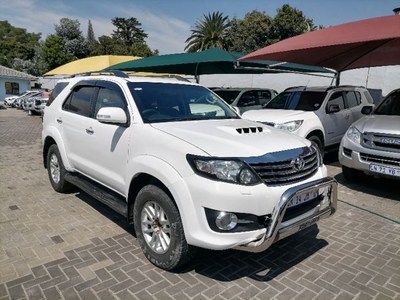 2014 Toyota Fortuner 3.0 D4D SUV Manual For Sale For Sale in Gauteng, Johannesburg